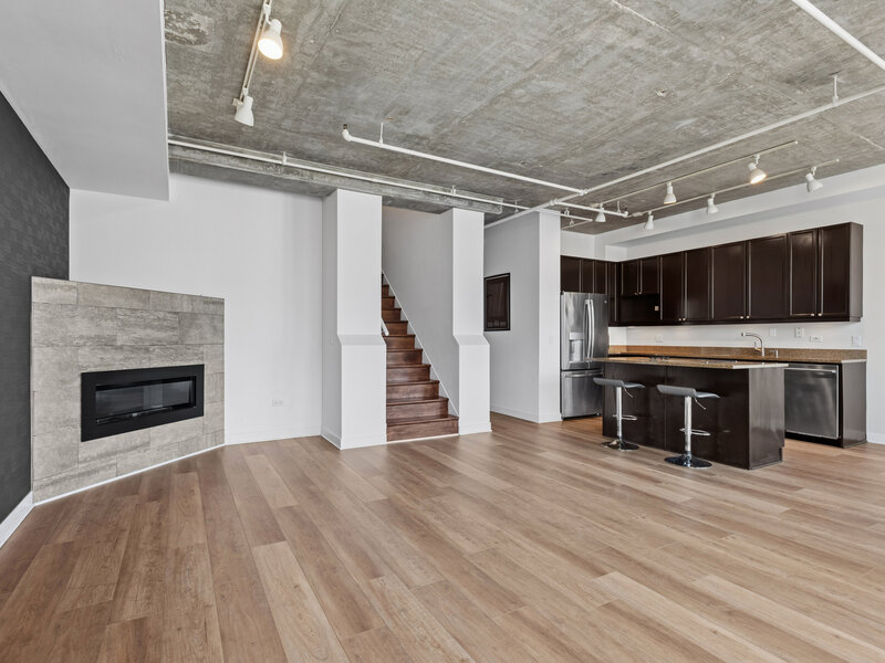 737 W Washington Boulevard Chicago IL 60661