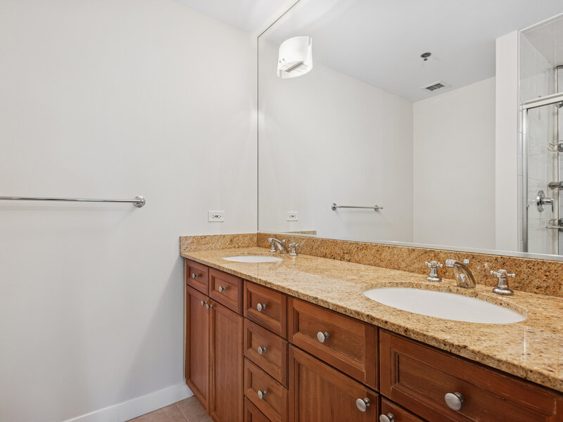 737 W Washington Boulevard Chicago IL 60661