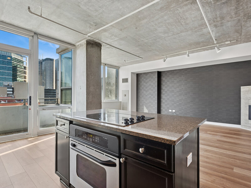 737 W Washington Boulevard Chicago IL 60661