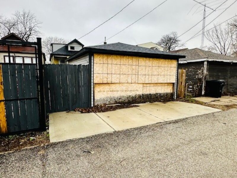 7149 S Honore Street Chicago IL 60636