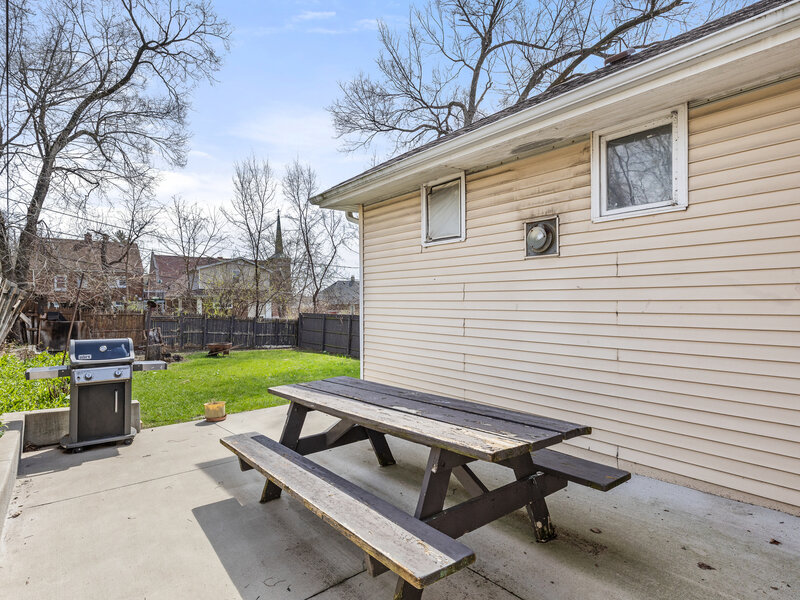 718 Warren Avenue Rockdale IL 60436