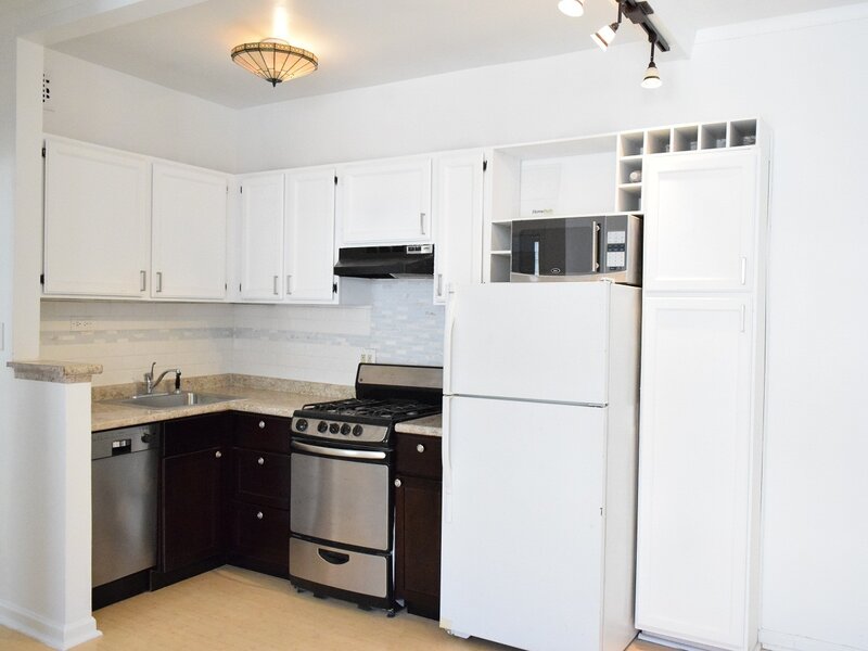 5135 S Kenwood Avenue Chicago IL 60615