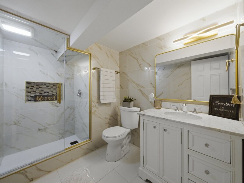 3853 W 83rd Place Chicago IL 60652