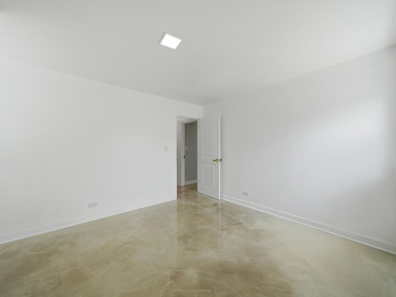 3853 W 83rd Place Chicago IL 60652