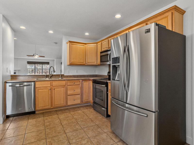 2517 Pembrook Point Champaign IL 61821