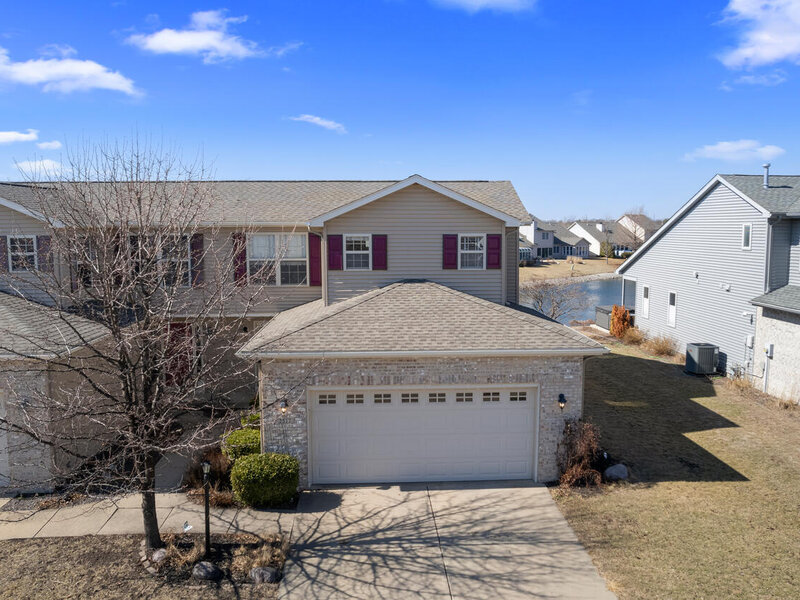 2517 Pembrook Point Champaign IL 61821