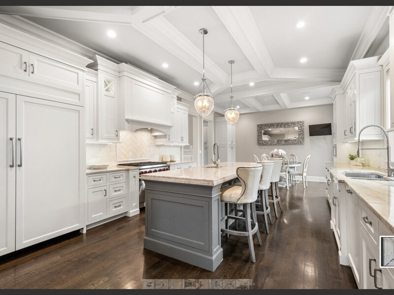 40 Ellis Johnson Lane St. Charles IL 60175