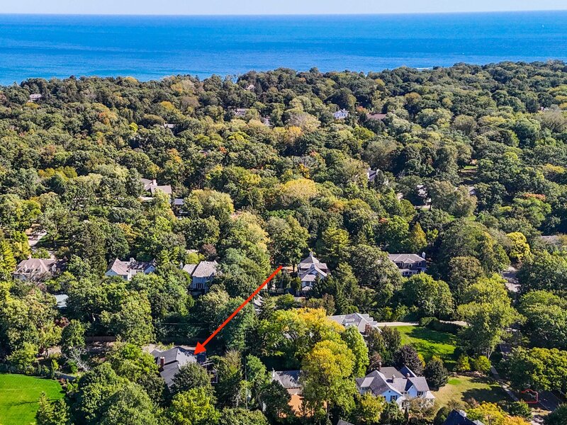 1175 Edgewood Road Lake Forest IL 60045