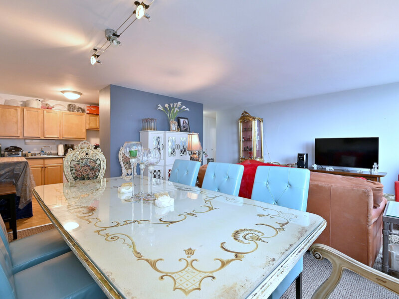 4250 N Marine Drive Chicago IL 60613