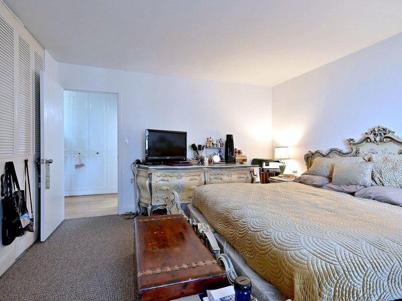4250 N Marine Drive Chicago IL 60613