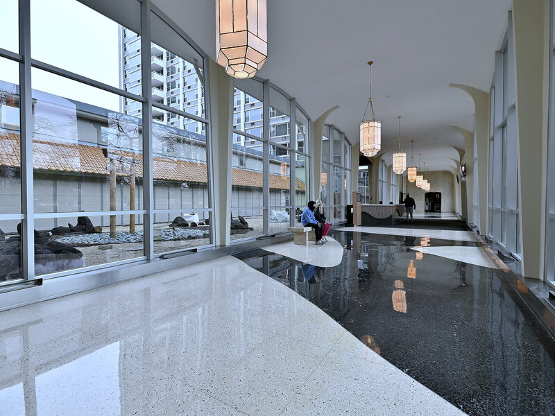 4250 N Marine Drive Chicago IL 60613