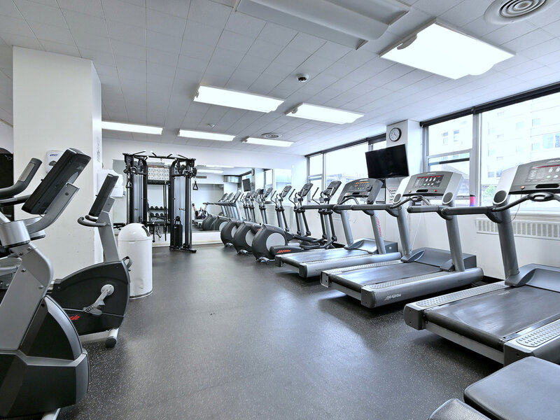 4250 N Marine Drive Chicago IL 60613