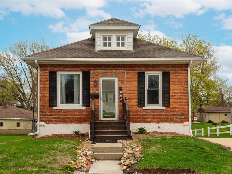 1604 Sobieski Street Lasalle IL 61301