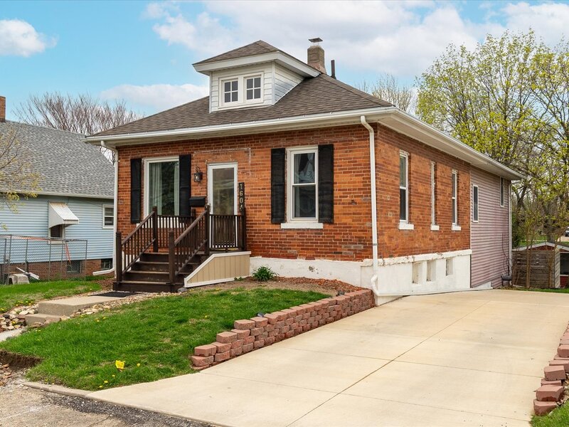 1604 Sobieski Street Lasalle IL 61301