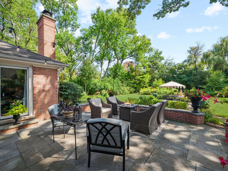 571 Lexington Drive Lake Forest IL 60045