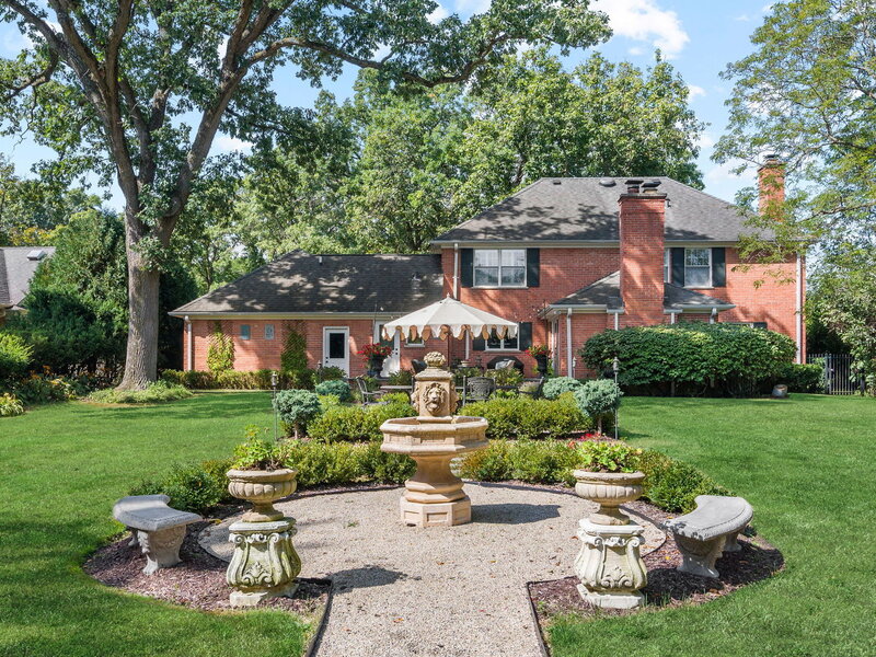 571 Lexington Drive Lake Forest IL 60045