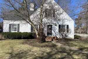 Photo of 240 S Mchenry Avenue Crystal Lake IL 60014