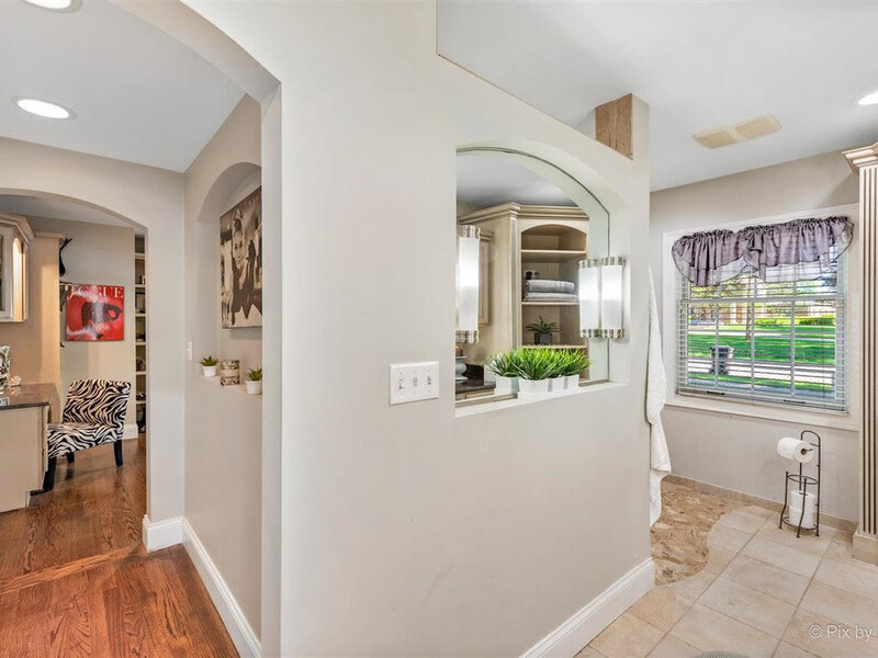 240 S Mchenry Avenue Crystal Lake IL 60014