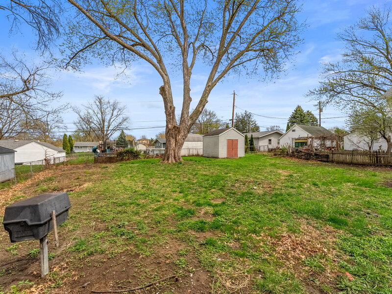 2511 Belle Avenue Davenport IA 52803