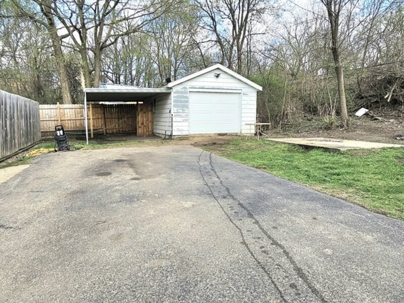 1100 S Lincoln Avenue Dixon IL 61021