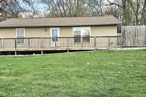 Photo of 1100 S Lincoln Avenue Dixon IL 61021