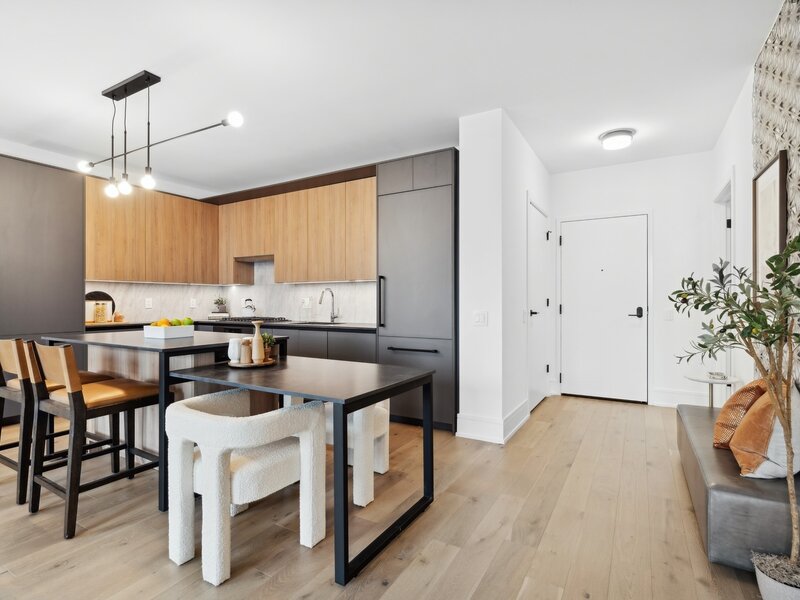 234 W Polk Street Chicago IL 60607