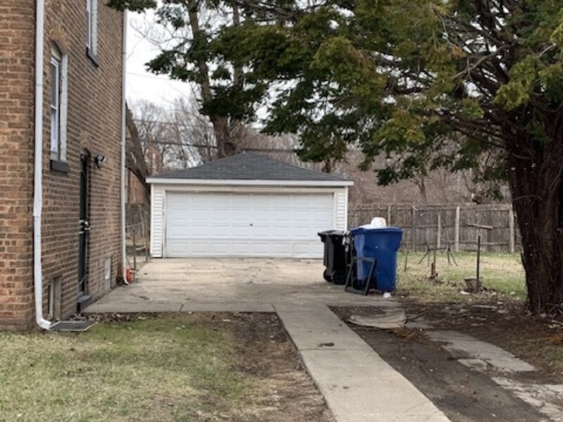 2504 E 96th Street Chicago IL 60617