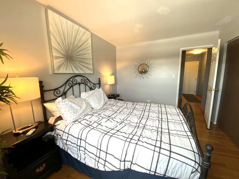 7854 S South Shore Drive Chicago IL 60649