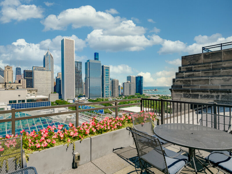 310 S Michigan Avenue Chicago IL 60604