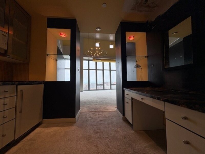 1000 W Leland Avenue Chicago IL 60640