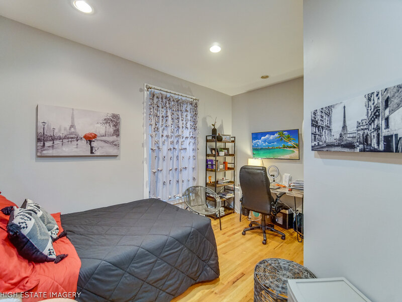 5743 S Michigan Avenue Chicago IL 60637