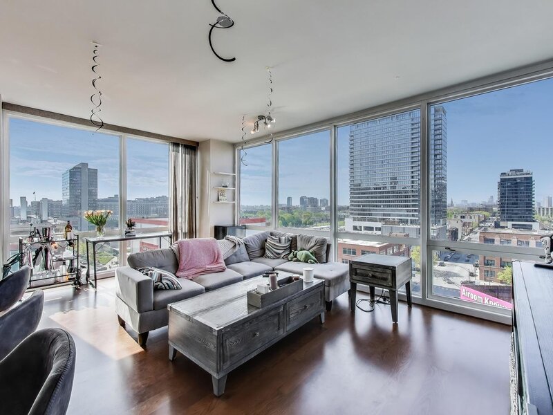 757 N Orleans Street Chicago IL 60654