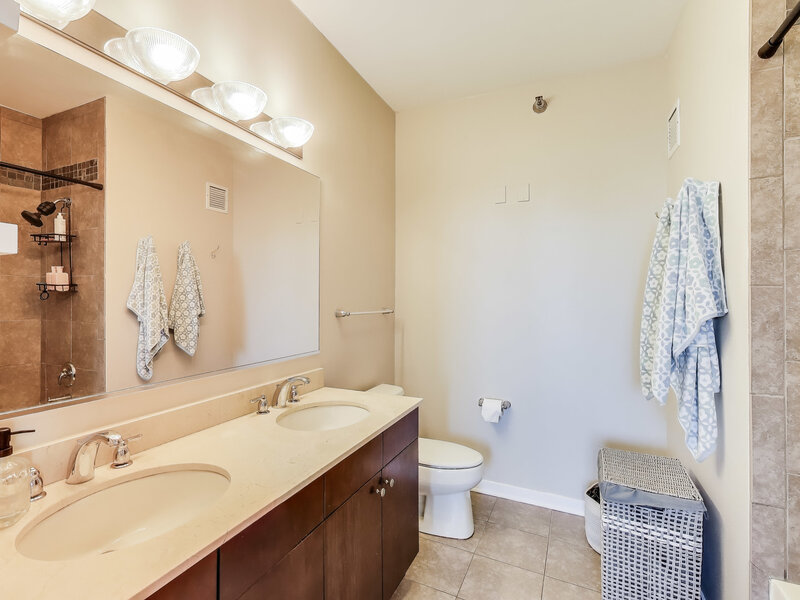 757 N Orleans Street Chicago IL 60654