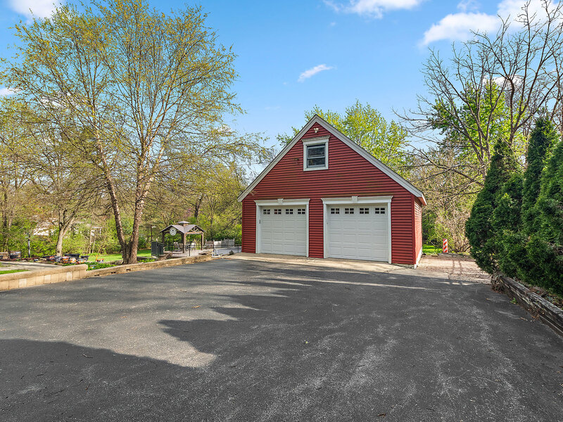 8609 W 121st Street Palos Park IL 60464