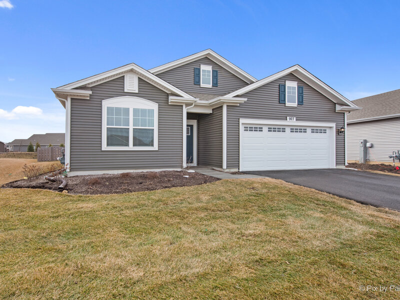 927 Plateau Drive Pingree Grove IL 60140