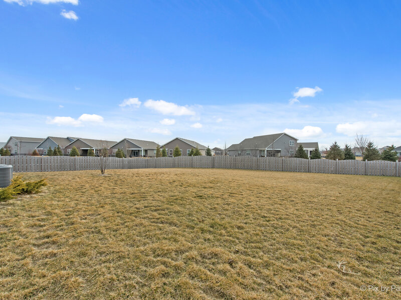 927 Plateau Drive Pingree Grove IL 60140