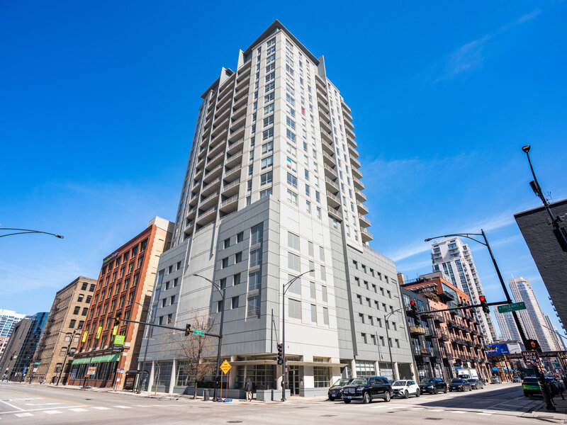 330 W Grand Avenue Chicago IL 60654