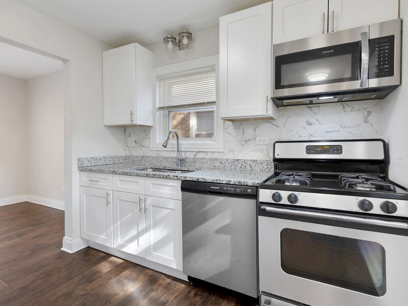 12511 S State Street Chicago IL 60628