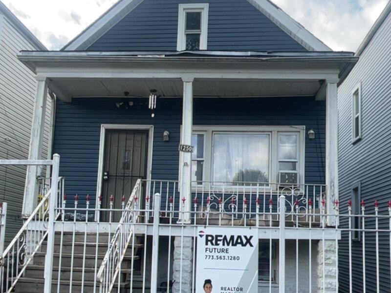 1250 W 49th Place Chicago IL 60609
