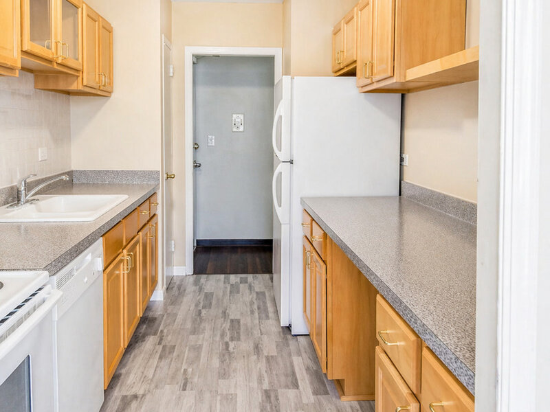 6301 N Sheridan Road Chicago IL 60660