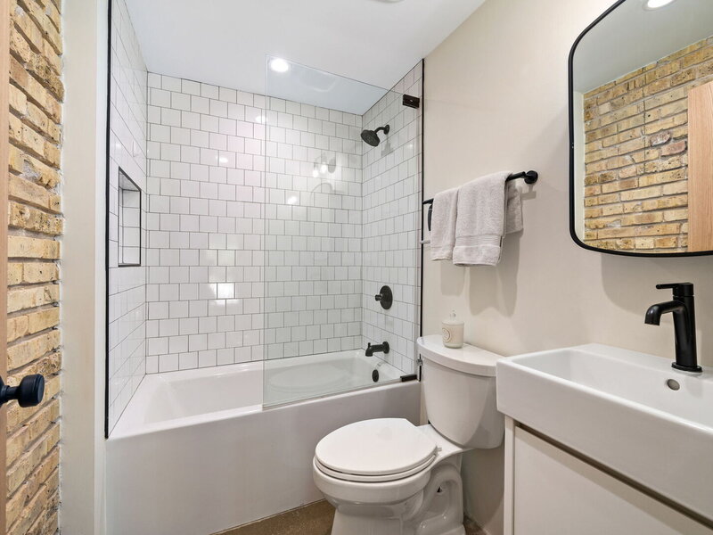 1619 Mcgovern Avenue Highland Park IL 60035