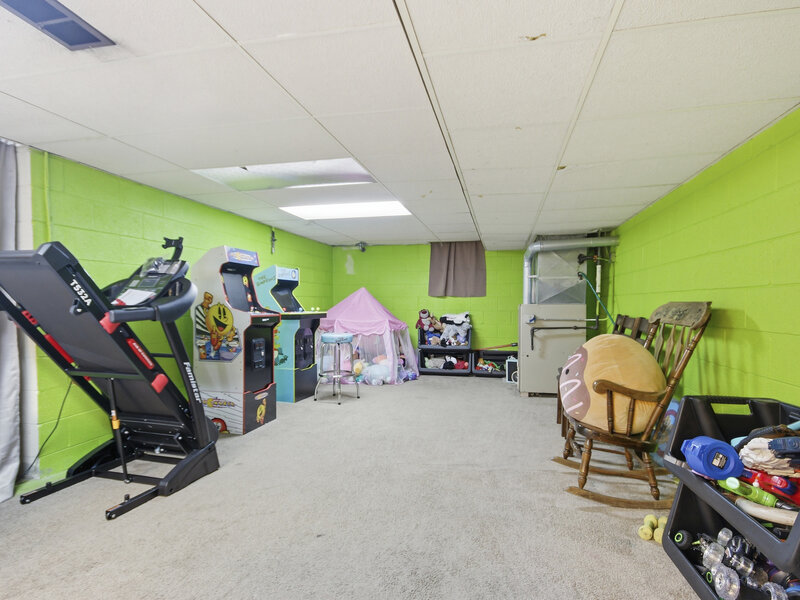 18655 Sherman Street Lansing IL 60438