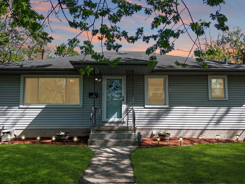 18655 Sherman Street Lansing IL 60438