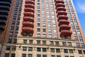 Photo of 208 W Washington Street Chicago IL 60606 Unit 1007
