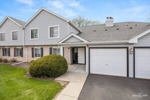Photo of 7020 Brighton Court Woodridge IL 60517 Unit 204