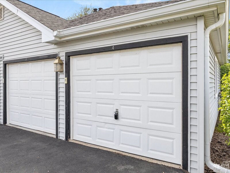 7020 Brighton Court Woodridge IL 60517