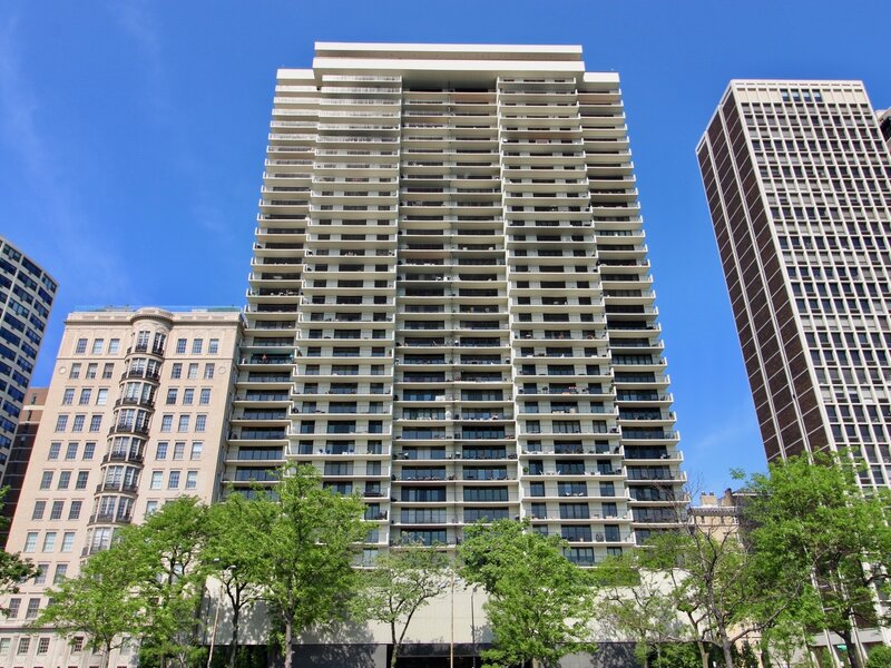 1212 N Lake Shore Drive Chicago IL 60610
