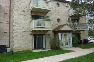 Photo of 421 E Osage Lane Palatine IL 60074 Unit 1A