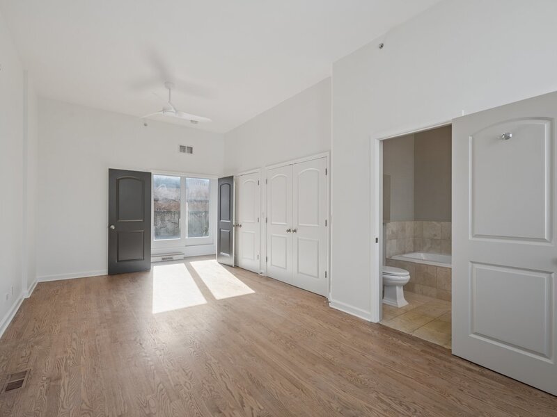 186 N Marion Street Oak Park IL 60301