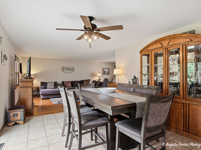 5416 Oakwood Drive Oakwood Hills IL 60013